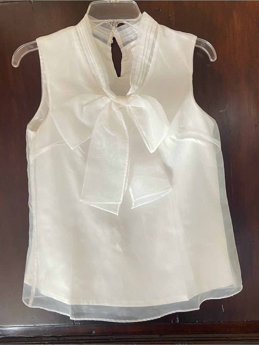 Chicwish White Sleeveless Blouse With Tie
